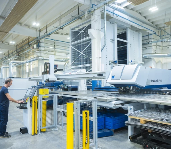 Laser punching welding machine